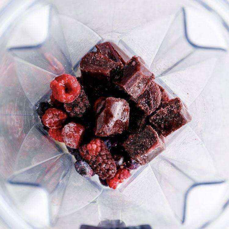 Organic Acai Pulp Pure & Unsweetened Pasteurised (10/30/60 x 100g) - Smoof | Acai Singapore
